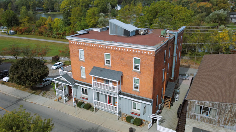 Building History Series One: Waterford and Simcoe